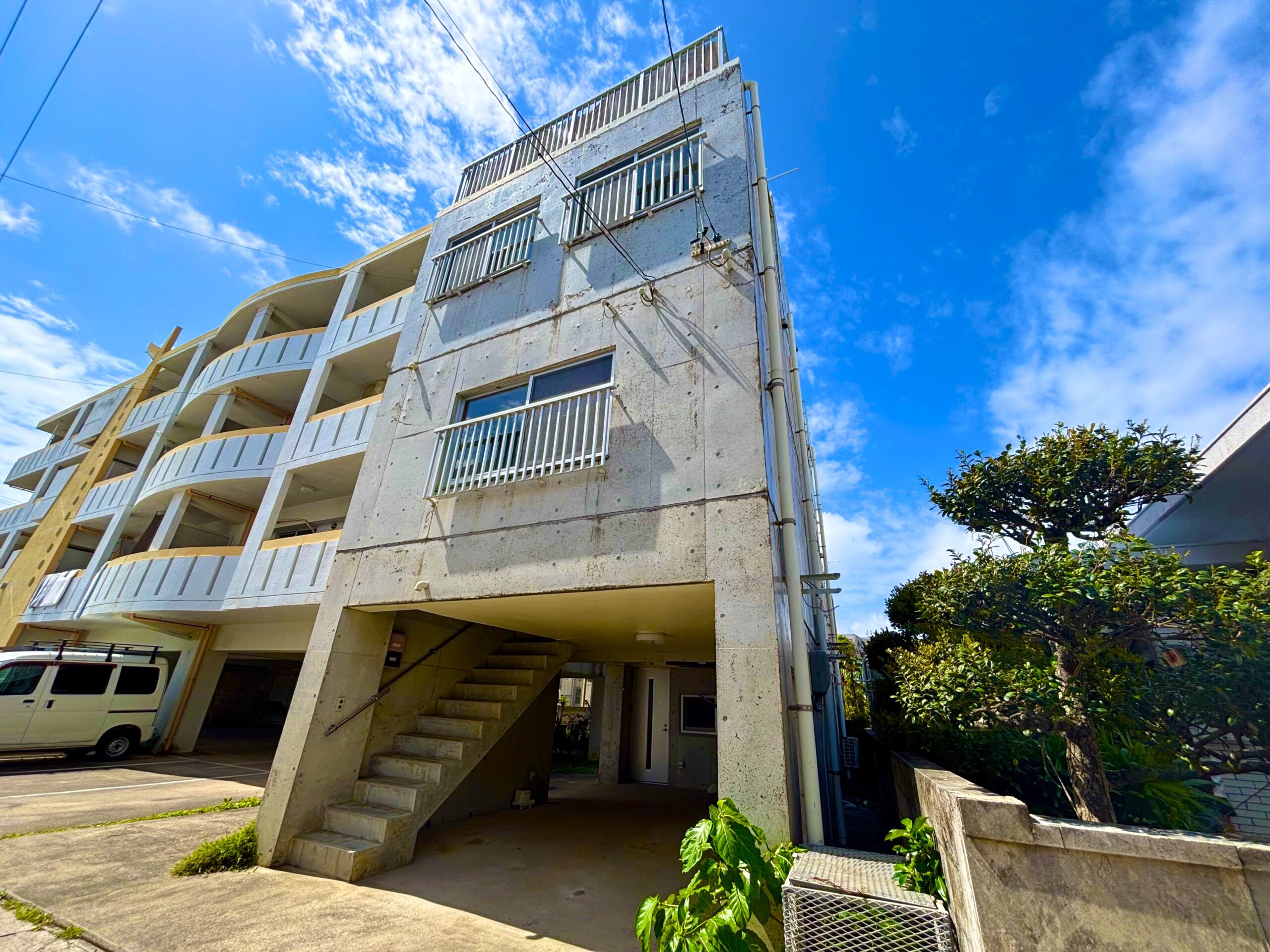 【石垣島 不動産 建物売買情報】新川 ３LDK＋ワンルーム　土地29.89坪 4,100万円