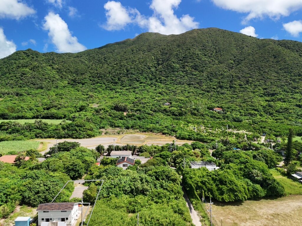 石垣島米原ビーチでドローン撮影をした様子　