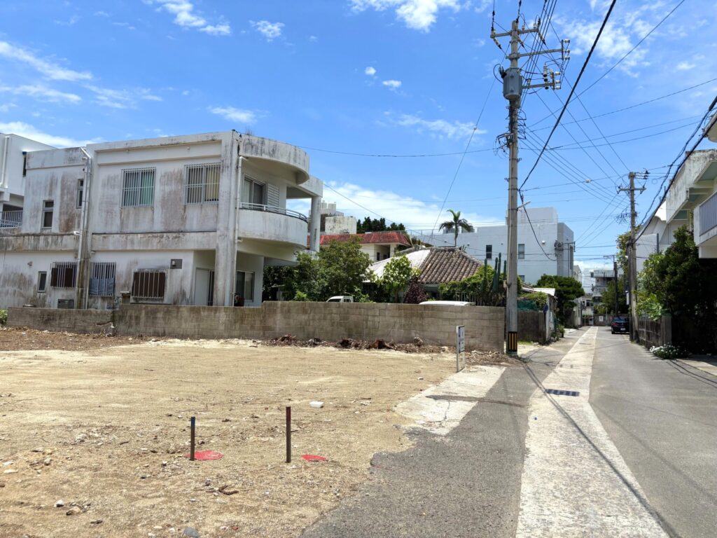 石垣島不動産　石垣市　石垣　売却　売買　土地　建物　マンション　収益物件　全景
