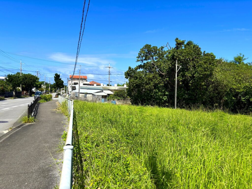 石垣島不動産　石垣市　石垣　売却　売買　土地　建物　マンション　収益物件　全景