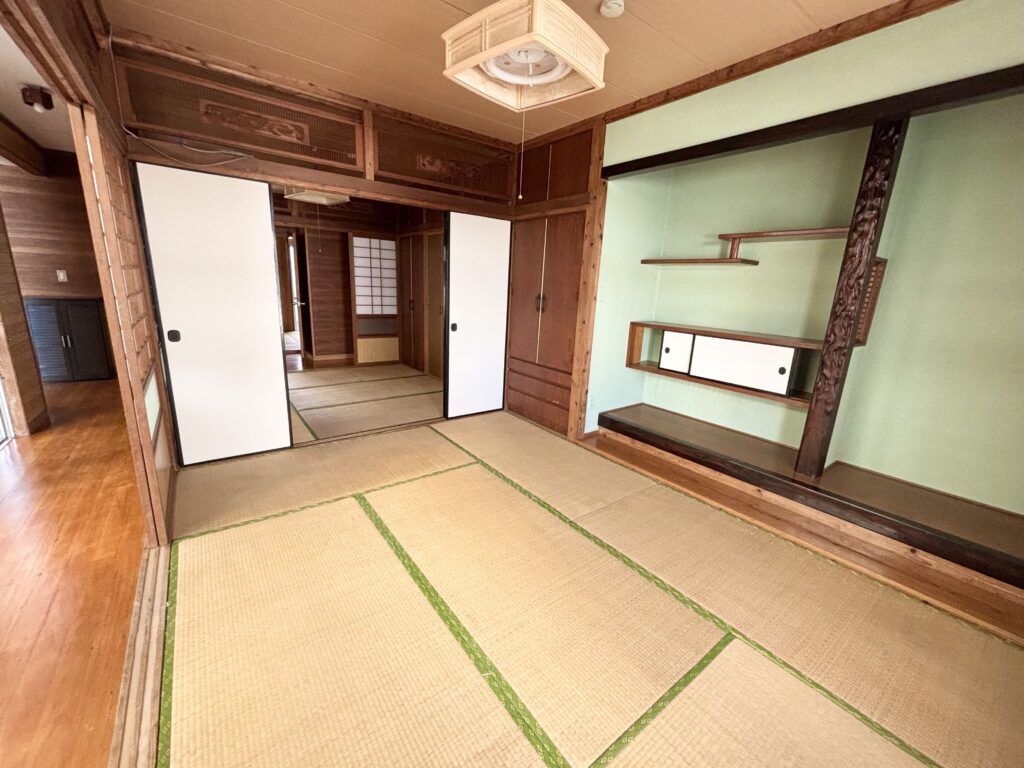石垣島不動産　石垣市売却　石垣売買　石垣島土地　石垣建物　石垣島マンション　収益物件　投資物件　リゾート用地　事業用地　和室6帖