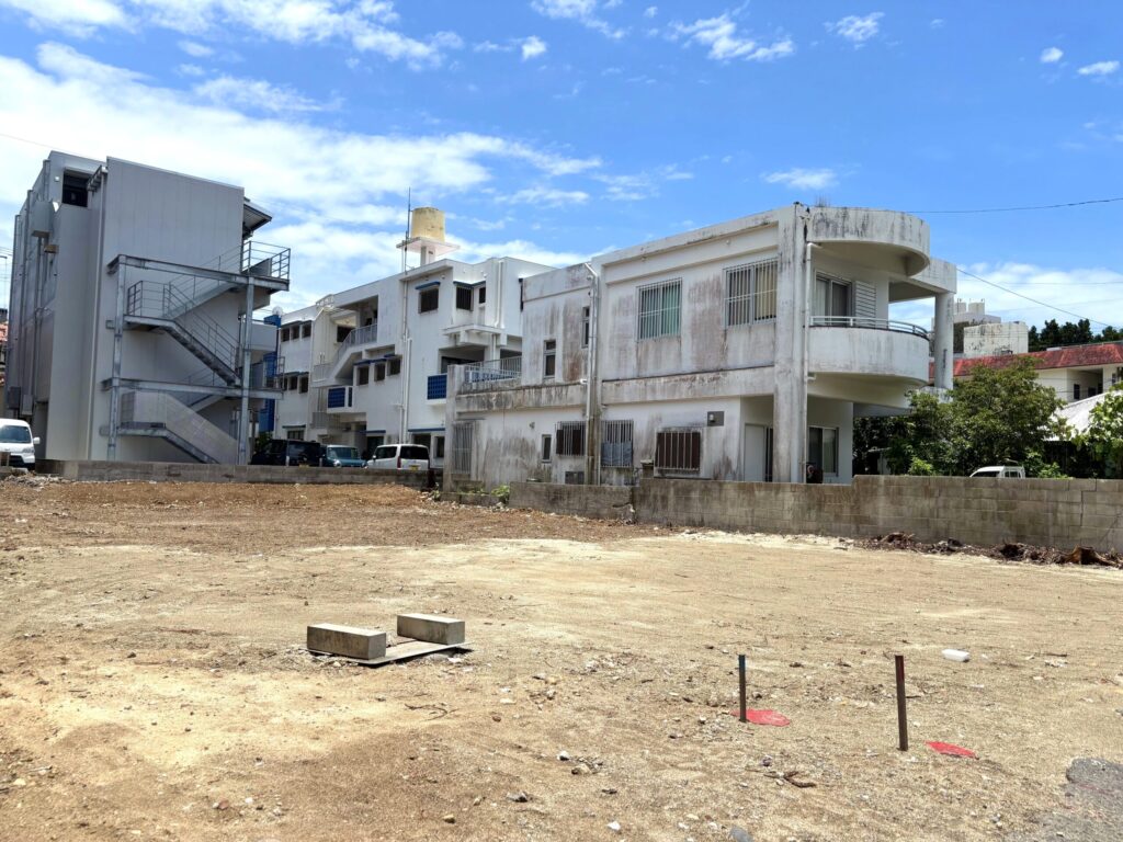 石垣島不動産　石垣市　石垣　売却　売買　土地　建物　マンション　収益物件　全景